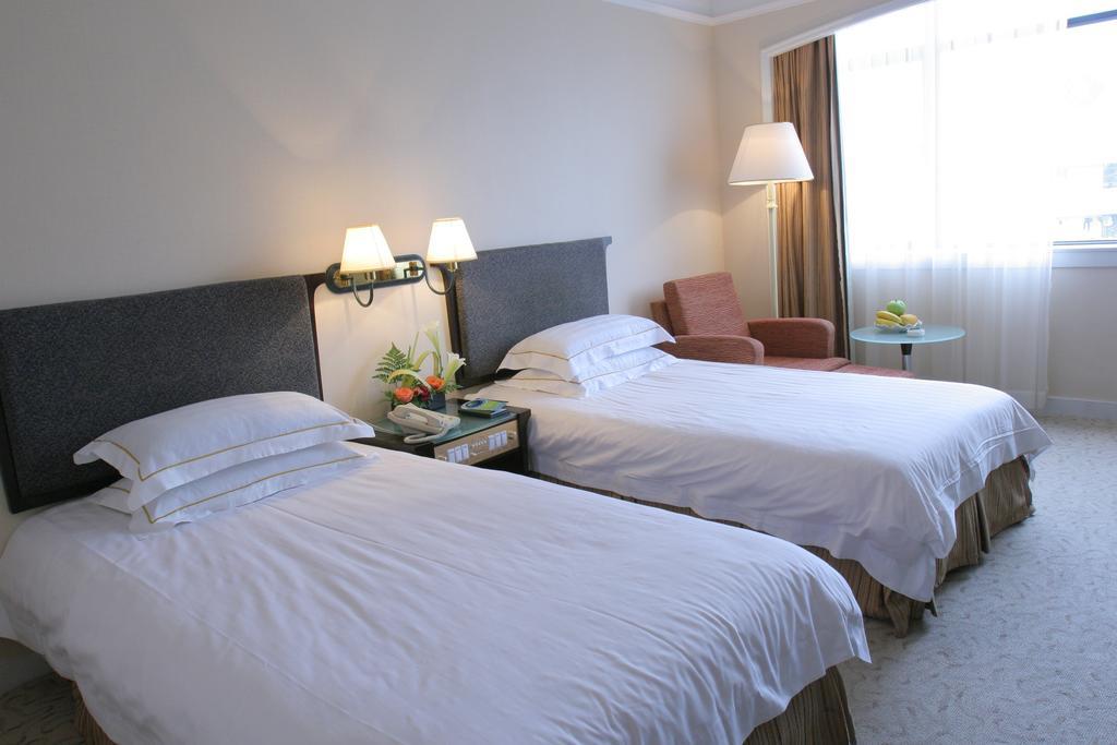 Golden Gulf Jasper Hotel Shantou Habitación foto